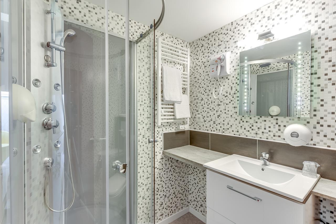 The Originals Access, Hotel Thouars Εξωτερικό φωτογραφία